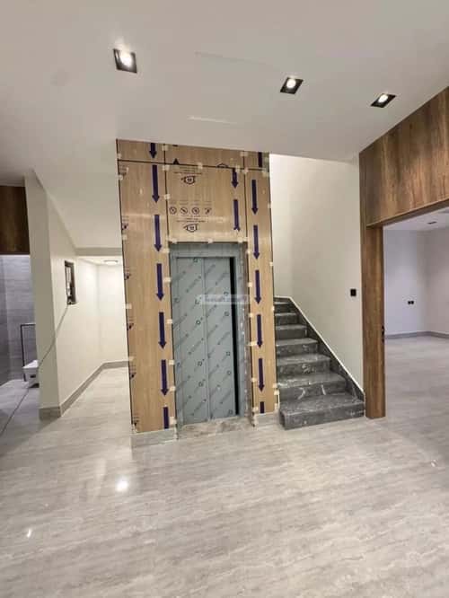 5 bedroom villa in Al Aridh