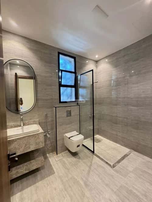 فيلا 210 متر مربع جنوبية على شارع 18م العارض، شمال الرياض، الرياض