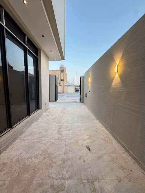 Villa 271 SQM Facing North on 20m Width Street King Faisal, East Riyadh, Riyadh