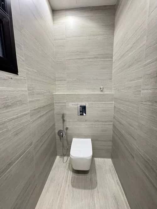 فيلا 262 متر مربع جنوبية على شارع 18م اليرموك، شرق الرياض، الرياض