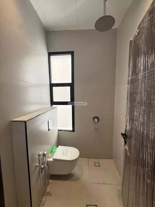 Floor 191 SQM with 5 Bedrooms Al-Andalus, East Riyadh, Riyadh