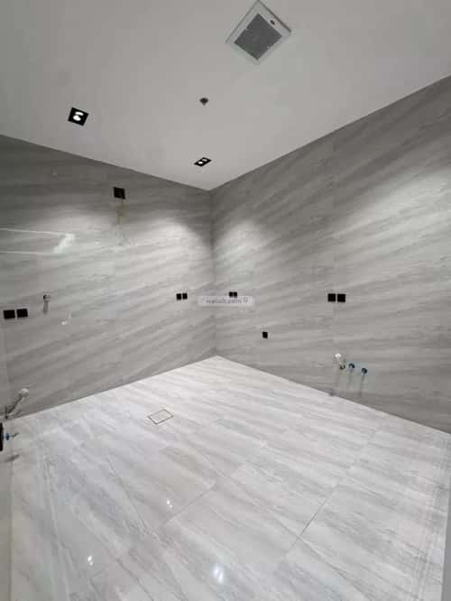 Apartment with 4 Bedrooms Al-Muanisiyah, East Riyadh, Riyadh