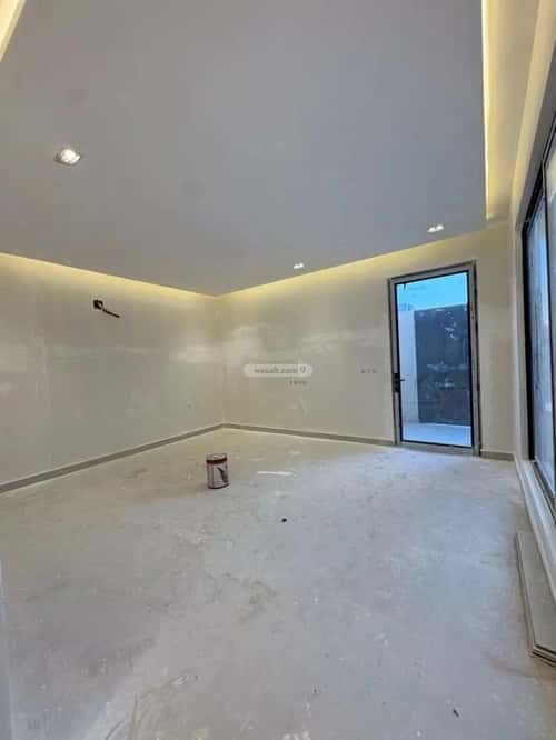 Villa 235 SQM Facing West on 20m Width Street Ar-Rimal, East Riyadh, Riyadh