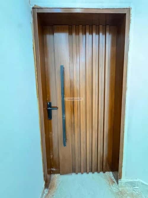 Floor 227 SQM with 6 Bedrooms Al-Qadisiyah, East Riyadh, Riyadh