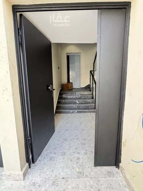 Apartment with 5 Bedrooms Ishbiliyah, East Riyadh, Riyadh