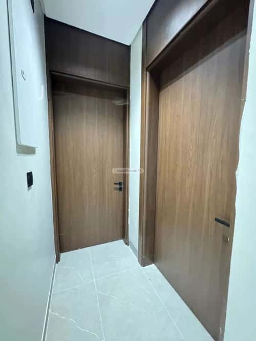 Apartment with 5 Bedrooms Ishbiliyah, East Riyadh, Riyadh