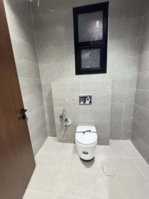 دور 214 متر مربع ب 6 غرف إشبيلية، شرق الرياض، الرياض