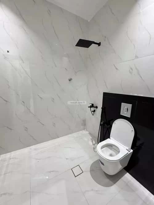 Floor 248 SQM with 6 Bedrooms Al-Qadisiyah, East Riyadh, Riyadh