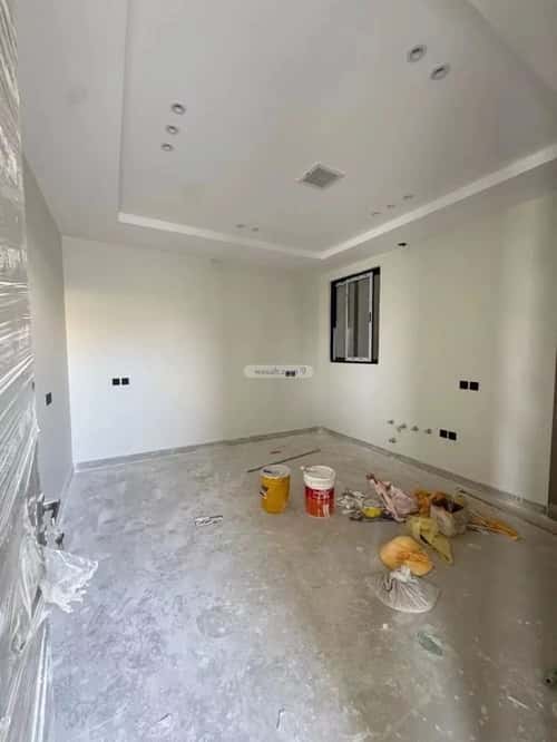 Floor 195 SQM with 6 Bedrooms Ishbiliyah, East Riyadh, Riyadh
