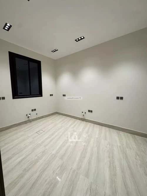 5 bedroom floor in Al Rimal
