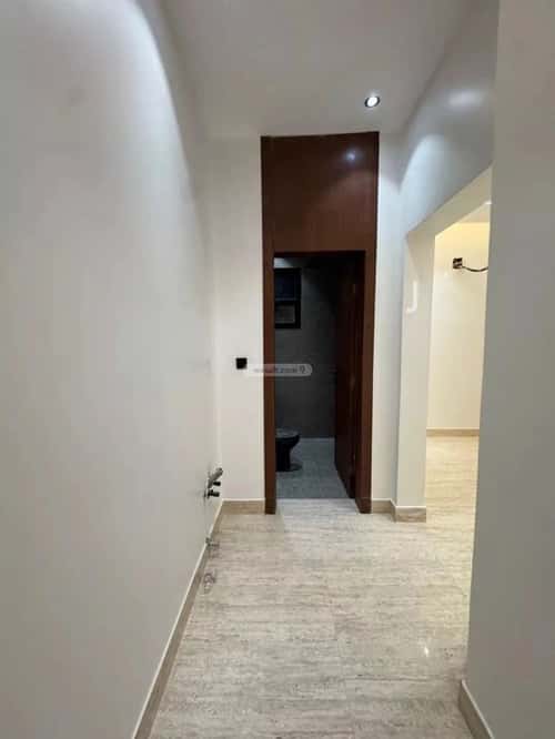 Apartment with 4 Bedrooms Al-Muanisiyah, East Riyadh, Riyadh