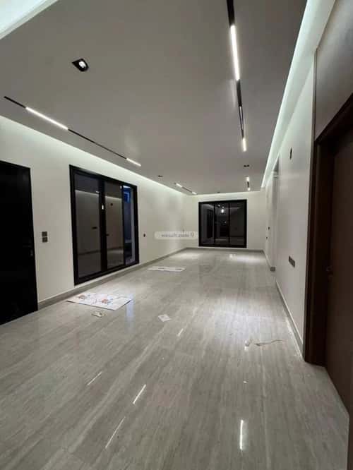 Villa 338 SQM Facing North West on 20m Width Street Ar-Rimal, East Riyadh, Riyadh