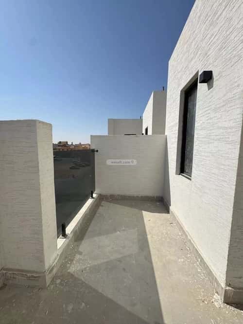 Floor 156 SQM with 5 Bedrooms Ishbiliyah, East Riyadh, Riyadh