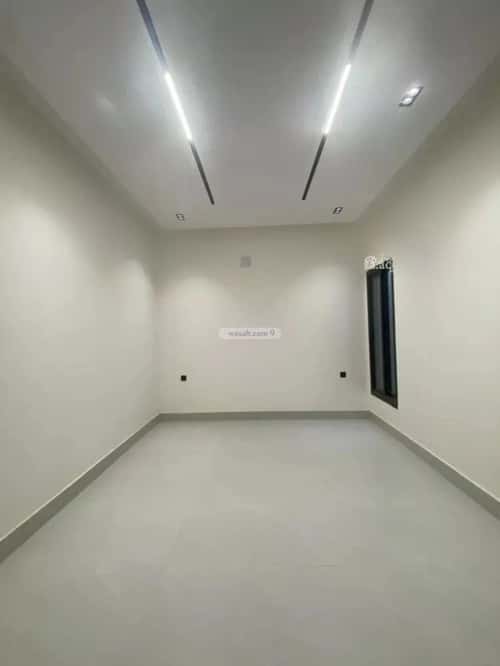 Floor 177 SQM with 5 Bedrooms Al-Maizaliyah, East Riyadh, Riyadh