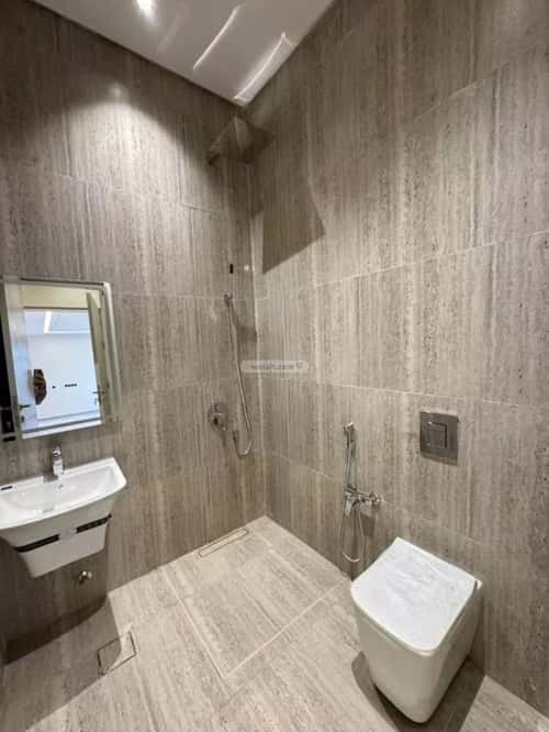 Floor 199 SQM with 4 Bedrooms Al-Muanisiyah, East Riyadh, Riyadh