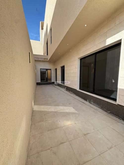 Villa 360 SQM Facing South East on 20m Width Street Al-Qadisiyah, East Riyadh, Riyadh