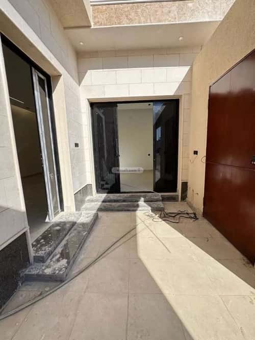 Villa 360 SQM Facing South East on 20m Width Street Al-Qadisiyah, East Riyadh, Riyadh