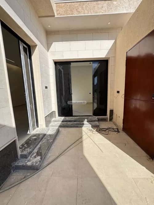 Villa 333 SQM Facing South on 20m Width Street Al-Qadisiyah, East Riyadh, Riyadh