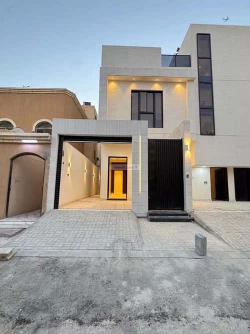 Floor 170 SQM with 5 Bedrooms Al-Yarmuk, East Riyadh, Riyadh