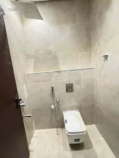 فيلا 319 متر مربع جنوبية على شارع 18م اليرموك، شرق الرياض، الرياض