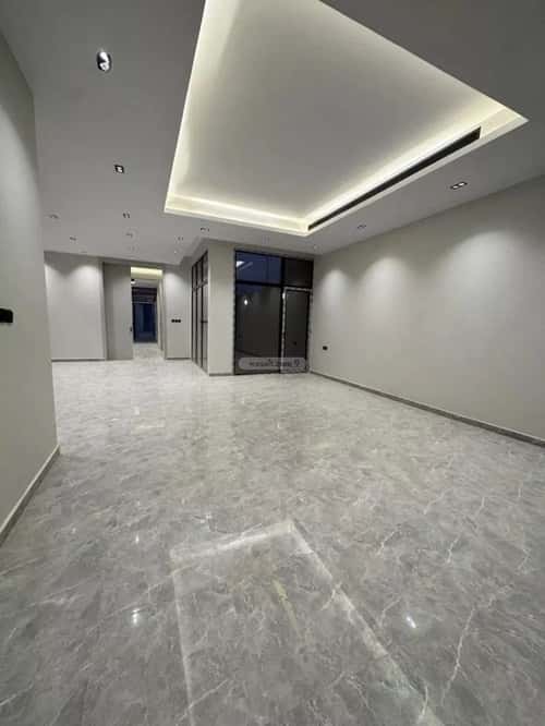 فيلا 250 متر مربع شرقية على شارع 20م الملك فيصل، شرق الرياض، الرياض