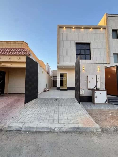 Floor 242 SQM with 4 Bedrooms Al-Muanisiyah, East Riyadh, Riyadh