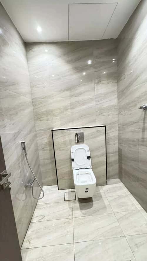 5 bedroom villa in Al Rimal