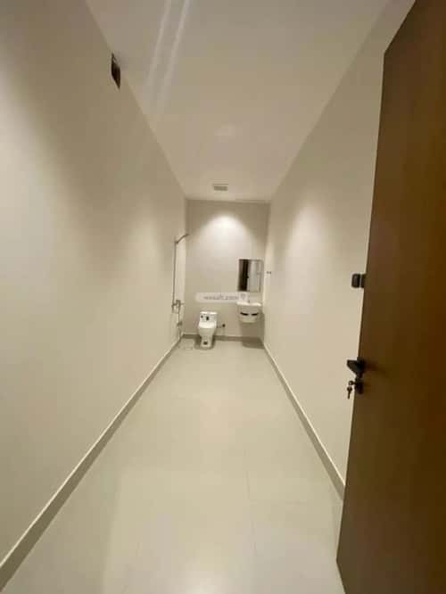 دور 242 متر مربع ب 5 غرف الخليج، شرق الرياض، الرياض