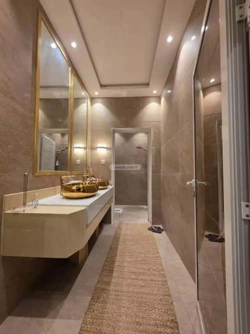 فيلا 450 متر مربع شمالية على شارع 18م المونسية، شرق الرياض، الرياض