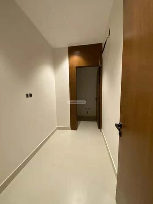 دور 242 متر مربع ب 5 غرف الخليج، شرق الرياض، الرياض