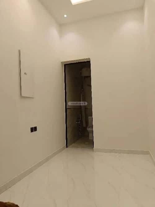 5 bedroom floor in Al Rimal