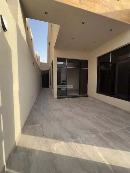 Villa 378 SQM Facing North on 20m Width Street Al-Yarmuk, East Riyadh, Riyadh