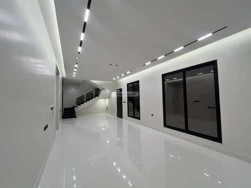 Villa 276 SQM Facing North on 18m Width Street Ar-Rimal, East Riyadh, Riyadh