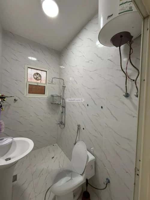 دور 403 متر مربع ب 4 غرف ظهره العودة غرب، الدرعية