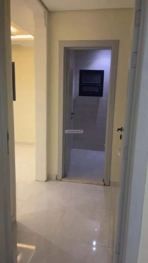 Apartment with 3 Bedrooms Al-Muanisiyah, East Riyadh, Riyadh