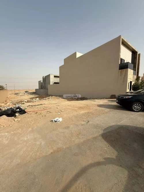 أرض 702 متر مربع غربية على شارع 22م ظهره العودة غرب، الدرعية