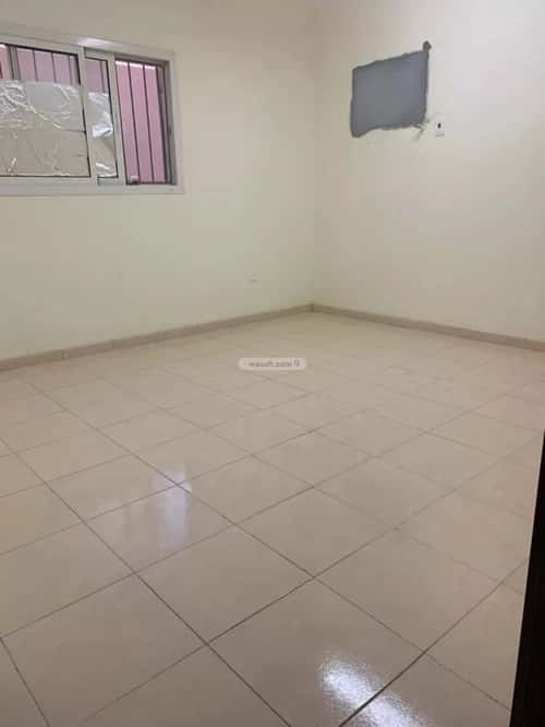 فيلا 500 متر مربع جنوبية على شارع 20م عقرباء، الجبيلة