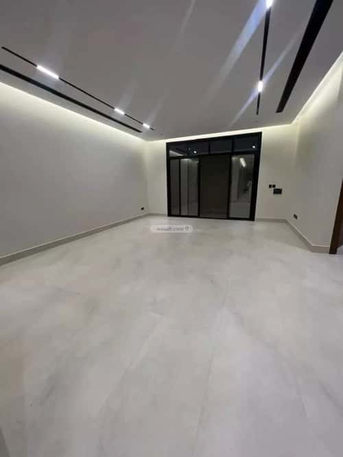 5 bedroom villa in Al Aridh