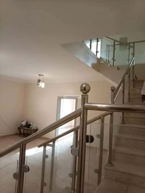 5 bedroom villa in Al Aridh