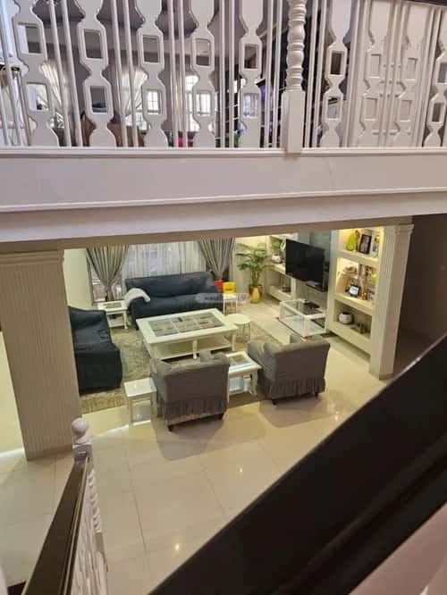 Villa 810 SQM Facing South on 20m Width Street Al-Khaleej, East Riyadh, Riyadh