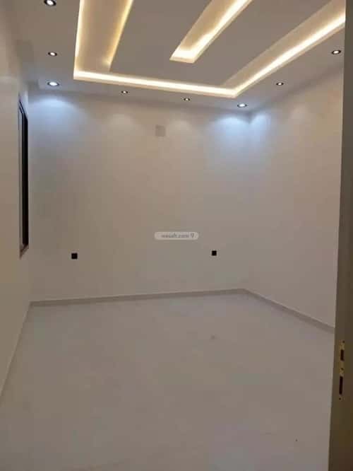 فيلا 307 متر مربع غربية على شارع 18م الجنادرية، شرق الرياض، الرياض