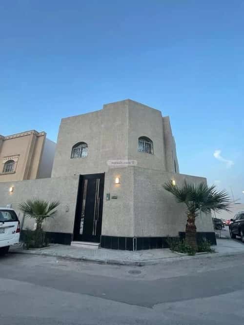 فيلا 240 متر مربع جنوبية غربية على شارع 15م الياسمين، شمال الرياض، الرياض