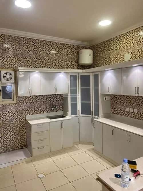 Apartment with 3 Bedrooms Al-Qairawan, North Riyadh, Riyadh