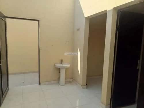 Building 2000 SQM Facing East Dahiat Namar, West Riyadh, Riyadh