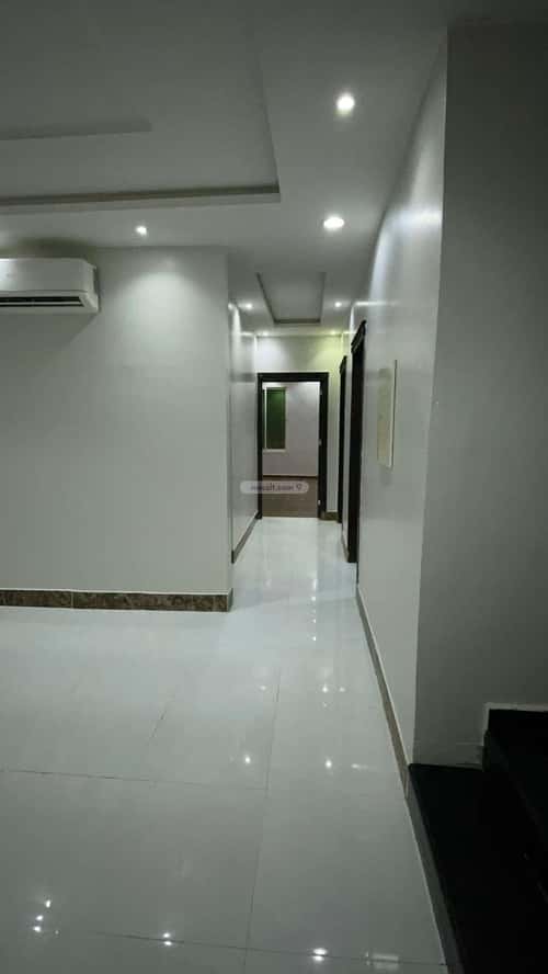 Villa 427 SQM Facing North with 8 Bedrooms Ar-Rimal, East Riyadh, Riyadh