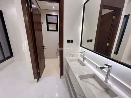 Villa 276 SQM Facing North on 18m Width Street Ar-Rimal, East Riyadh, Riyadh