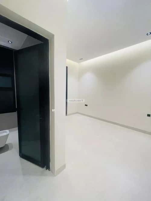 5 bedroom villa in Al Rimal