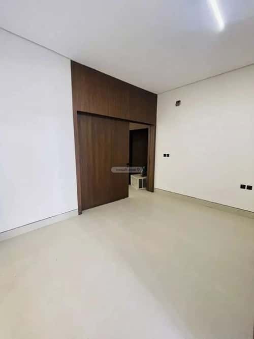 Villa 271 SQM Facing North on 15m Width Street Al-Yarmuk, East Riyadh, Riyadh