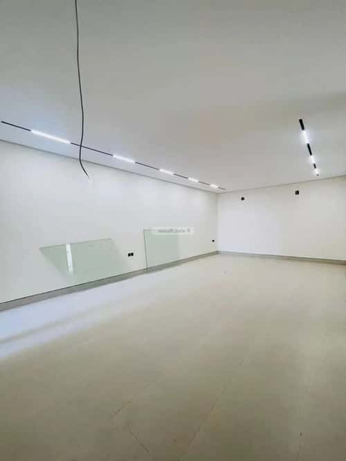 Villa 271 SQM Facing North on 15m Width Street Al-Yarmuk, East Riyadh, Riyadh