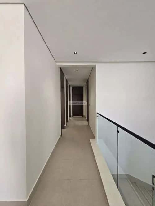 فيلا 274 متر مربع شمالية على شارع 15م اليرموك، شرق الرياض، الرياض